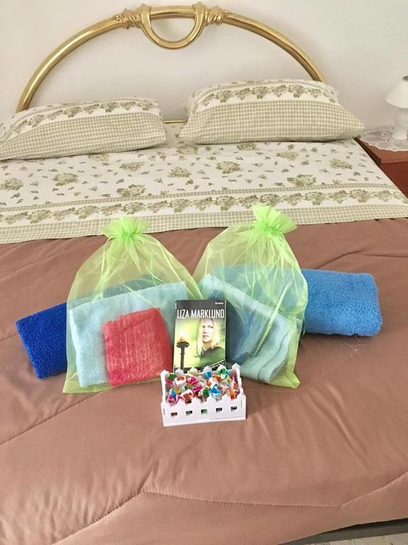 شقة Esposito'S House نابولي المظهر الخارجي الصورة