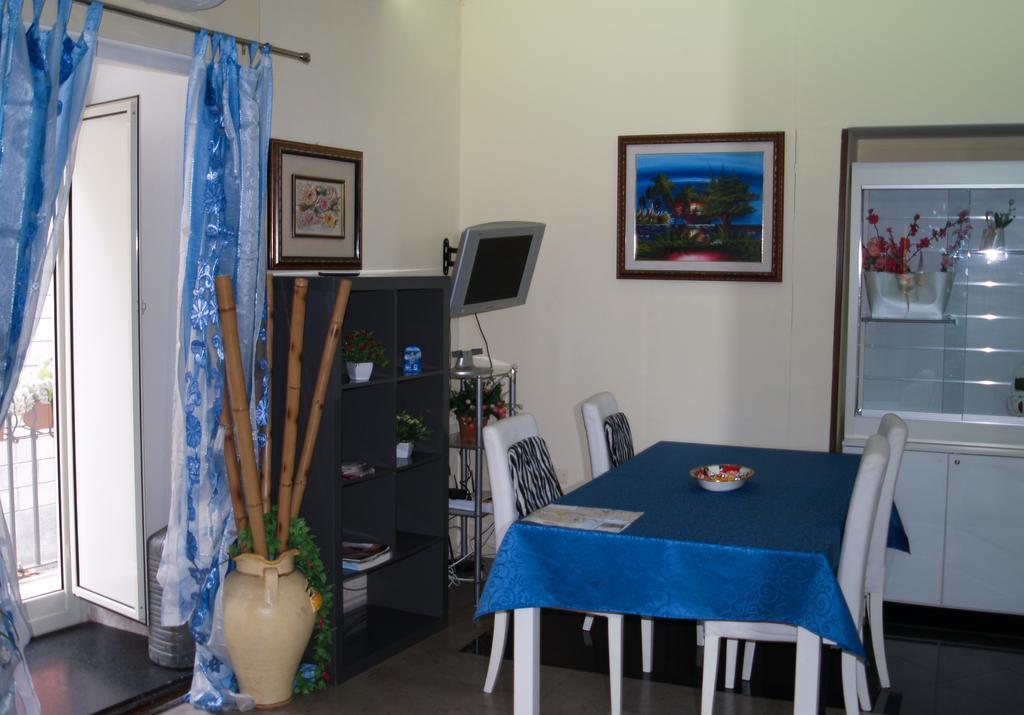 شقة Esposito'S House نابولي المظهر الخارجي الصورة